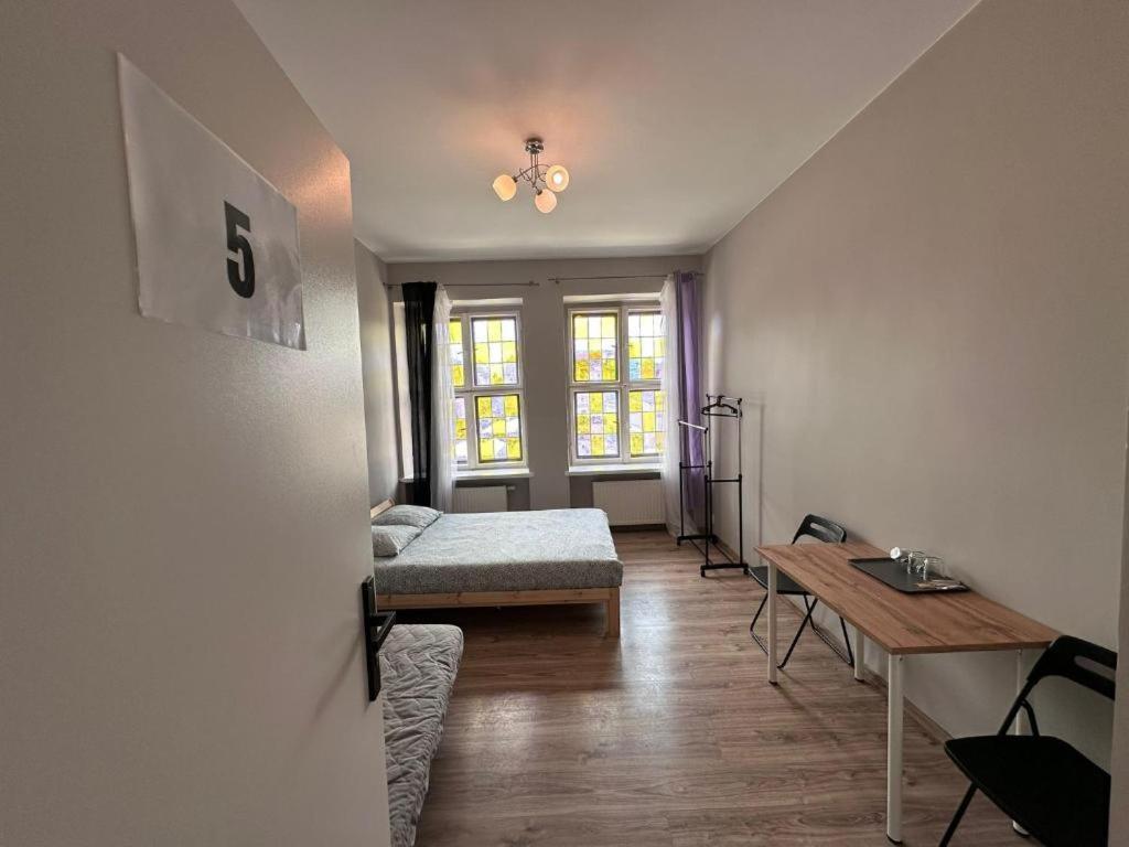 Apolla 34 Aparthotel Познан Екстериор снимка